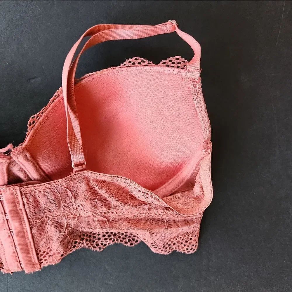 Danskin Intimates Lace Push Up Bra - Picture 5 of 8